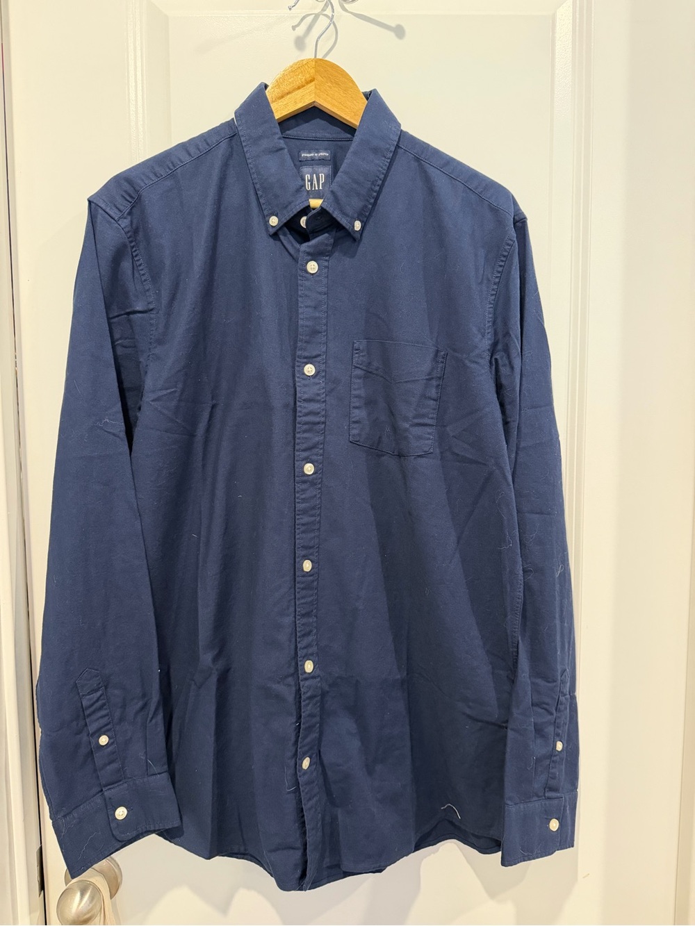 GAP Men's Dark Blue Oxford Button-Down Shirt, NWT Size L